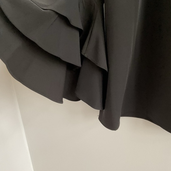 Badgley Mischka Black Ruffle Sleeve Blouse - Picture 4 of 6